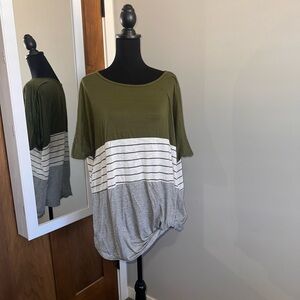 Plus Size 24/7 Flawless Striped Colorblock Knot Hem Tee